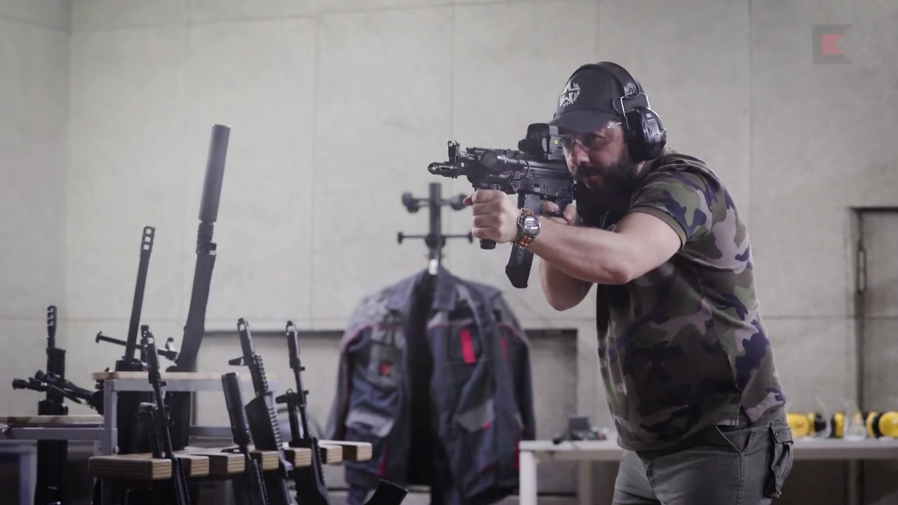 Михаил Галустян  в Ижевске на оружейном заводе