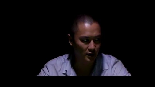 играют в покер