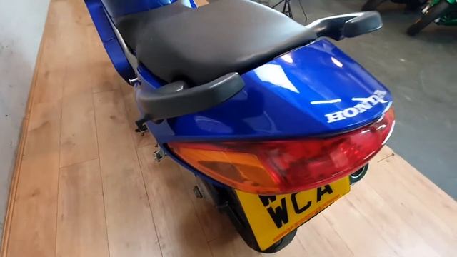 2000 Honda VFR800 F