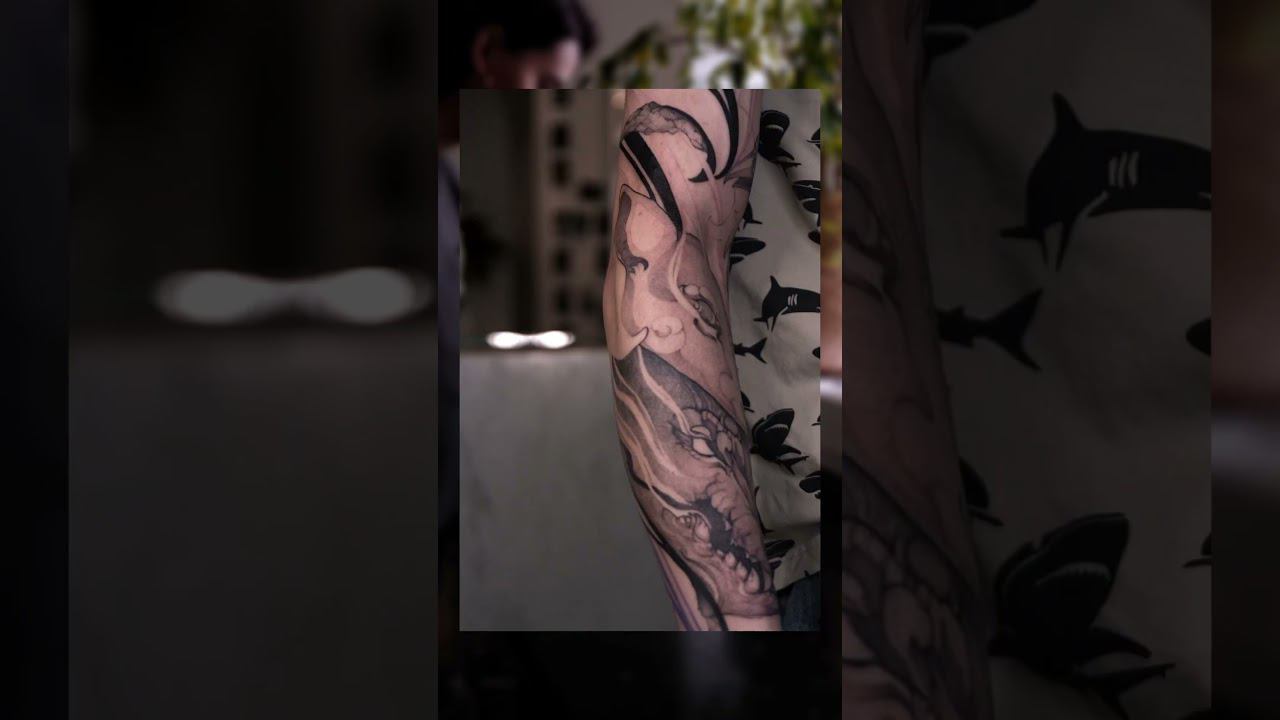 Тату-художник @kopinatattoo#shorts #tattoo #tattooprocess #тату #татуировки #москва #художник #art