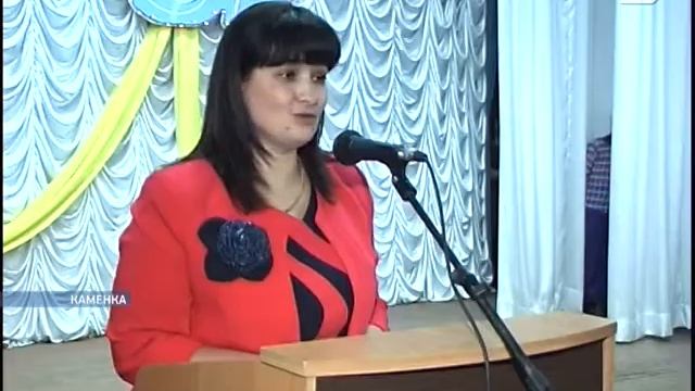 В Каменском районе женщин поздравили с наступающим праздником