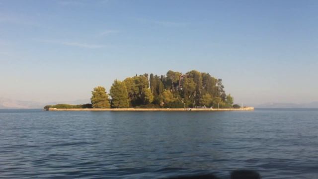 Corfu International Airport & Pontikonissi Island