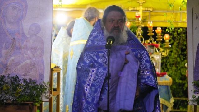 Се Чаша жизни. Литургия на Лысой горе. Праздник в честь иконы Божией Матери 