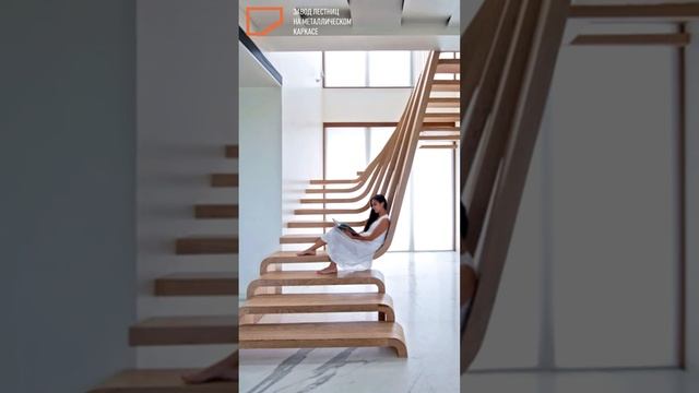 Необычные лестницы! Лестница на шарах. Так можно было?