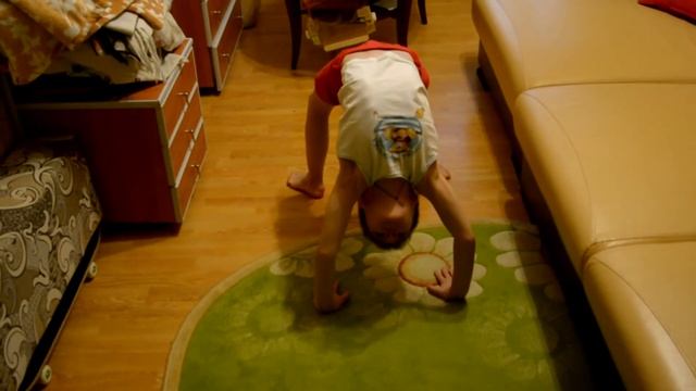 Быть сильным и смелым,как сделать фляк назад