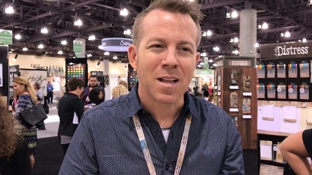 Tim Holtz Demos Distress Oxide Inks At Ranger - Creativation - CHA 2017