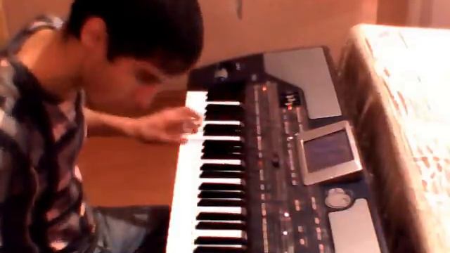 Классическая мелодия в исполнении Тенгиза Аджояна