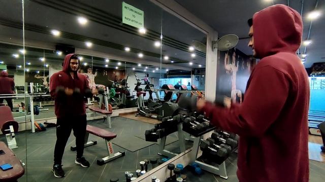 One Minute Dumbell Curl Challenge!