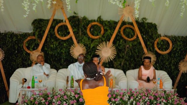 Love Is From God.We're Born With Love, So Why Hide It? Thanks, G&R, For Showing How The Love Looks