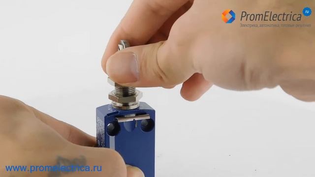 XCMD21F2L1 Концевой выключатель влагостойкий Cо стальным роликовым плунжером М12