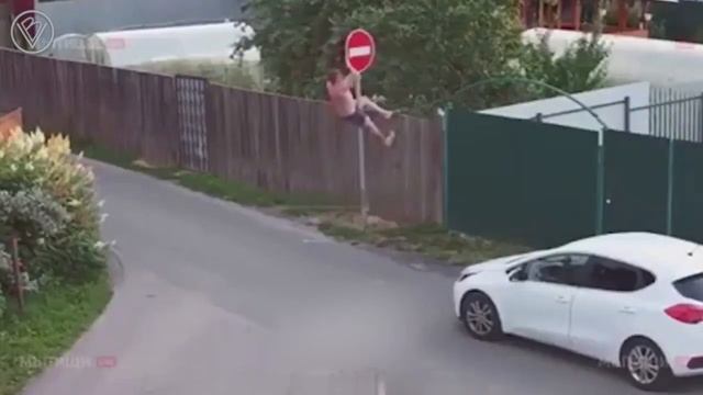 Как проехать под кирпич