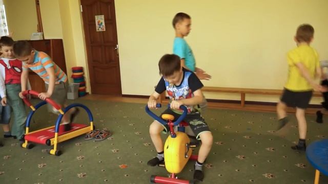 Детский сад. Спортивные тренажёры