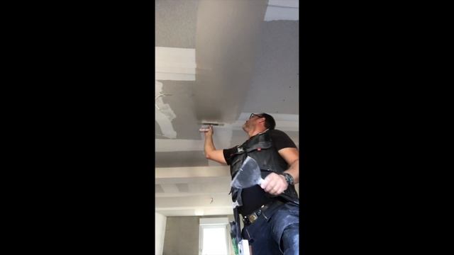 Trockenbau Fugen spachteln zweiter Spachtelgang tapezierfähig Q2 / Innenausbau Dachausbau DIY