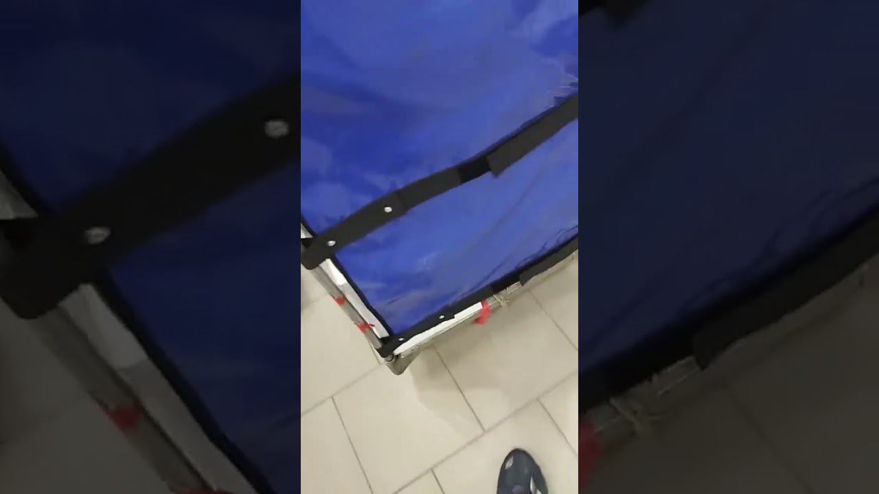 Когда работаешь в магазине, но хочется по бесить людей.