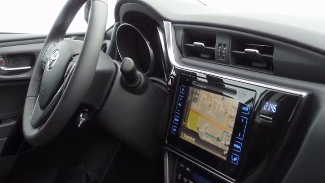 Toyota Auris Touring Sports 1.8 Hybrid Aspiration Navi 17inch