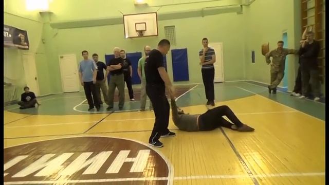 Опрокидывание , удары , контроль , загрузка , вязание противника при захватах  Стиль Соловьева