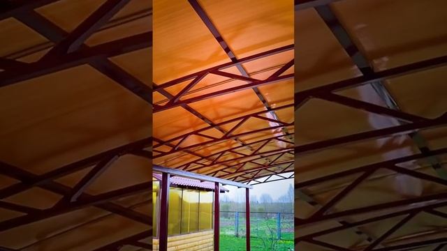 Навес над входом в дом 9*3,5 | Навес из поликарбоната к дому от мастерской «Спецкаркас»