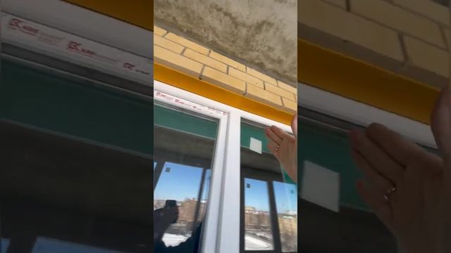 ЖЕЛЕЗНЫЕ УГОЛКИ НА БАЛКОНЕ