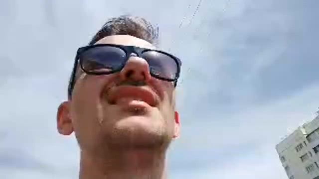 Получал Посылку Новую  HDWeb-камера со встроенным HD микрофоном