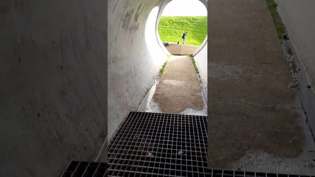 Klubbhopping–Klubbheads. James Turrell - Den Haag.