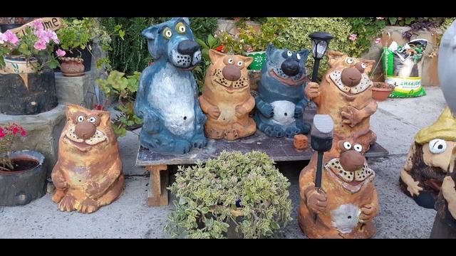 ступеньки  из  арт  бетона  и  скульптуры  для  дачи  работа  Сергея  из   города   Сочи.