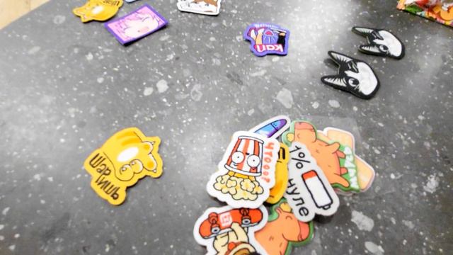 Распаковка стикерсов. Эксклюзив. 2😁