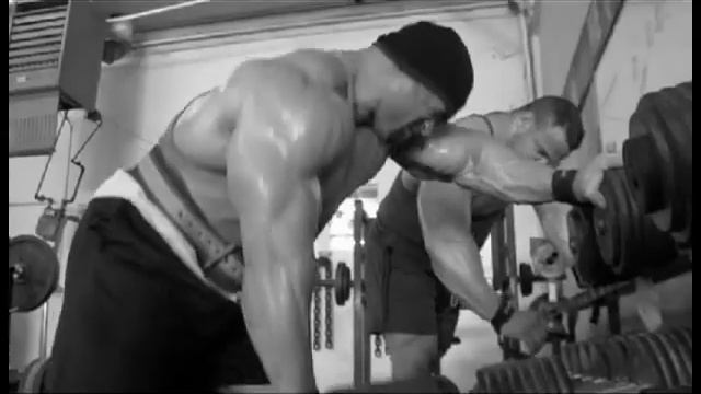 Человек монстр Branch Warren