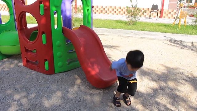 Детский сад Дилнура Ангелина через месяц