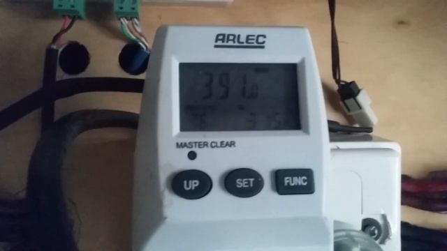 SoyoSorce 1000 Watt Grid Tie Inverter With Limiter Live Usage