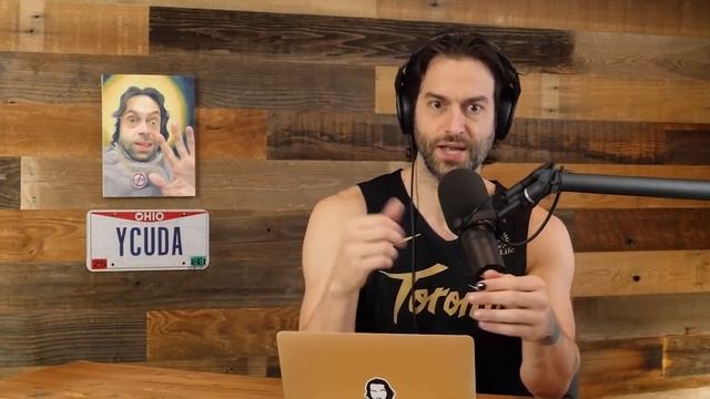Chris D'Elia Tells A Mike Lenoci Travel Story