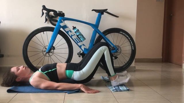 Включаем бицепс бедра