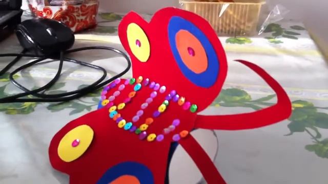 Поделки - бабочки, рука подарочек и домик