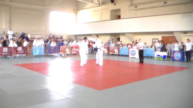 81718271b3d4392956b1b258b349c369