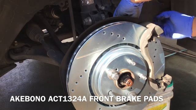 2012 2013 Toyota Sienna LE V6 ( BRAKE ROTOR & BRAKE PADS REPLACEMENT ) Part I
