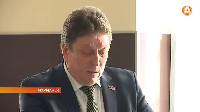 Горсовет упорядочивает правила использования официальной символики города-героя