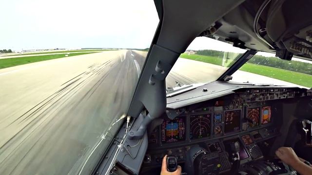 Pilot Stories: Boeing 737 Landing In Moscow