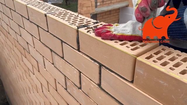 Кладка маркинского кирпича