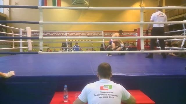Руслан Хисамутдинов 2-ой бой, 1-ый раунд