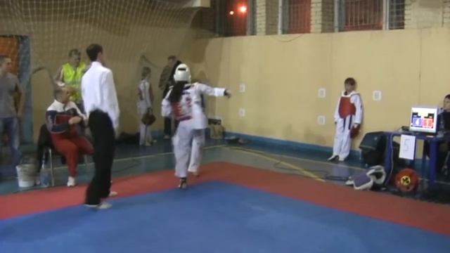 Taekwondo WTF. Соревнования в вет. академии 27.11.2010. Девочки.