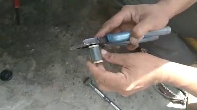 Gear Shifter Seal Rod Changing Of ALTO Without Gear Down.