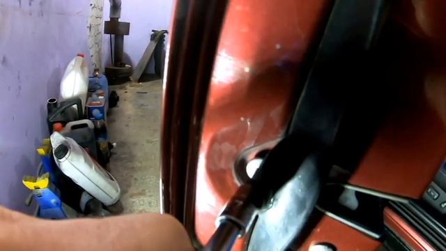 BMW e34 540 Ремонт дверного замка.