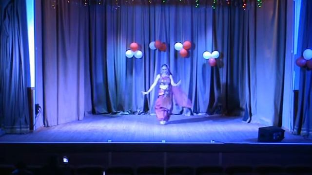 1.Романькова Евгения -студия индийского танца «Индира» г.Иркутск Россия  Apalam Chapalam