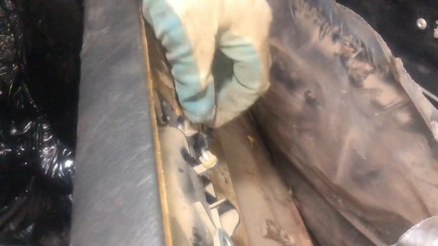 В гараже у Димона Авто-Разбор_102RUS