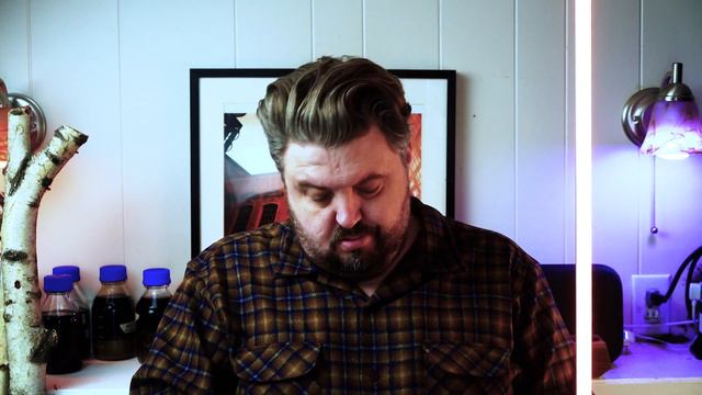 Sultan Pasha Attars Roulette:2/5 Tobacco, Oud, Rose, Ambergris, Civet, Musk, Orris, Top Ingredients