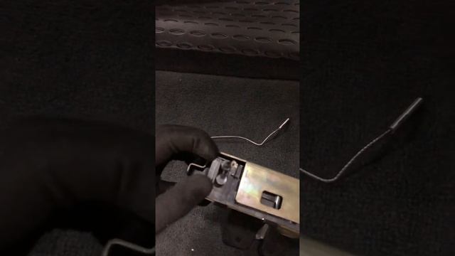 Ремонт багажников и замков