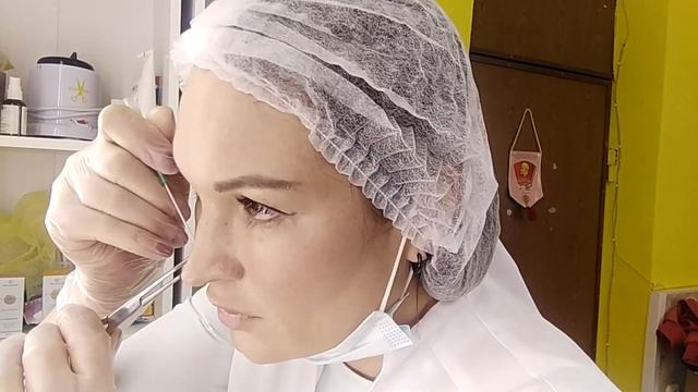 Пирсинг носа самой себе