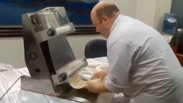 Тестораскатка Fornazza с прямым валиком от ПРАЙД ГРУПП