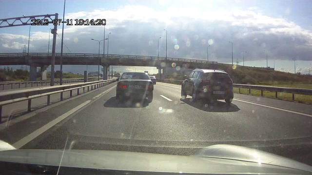 Жёлтый Porsche 911