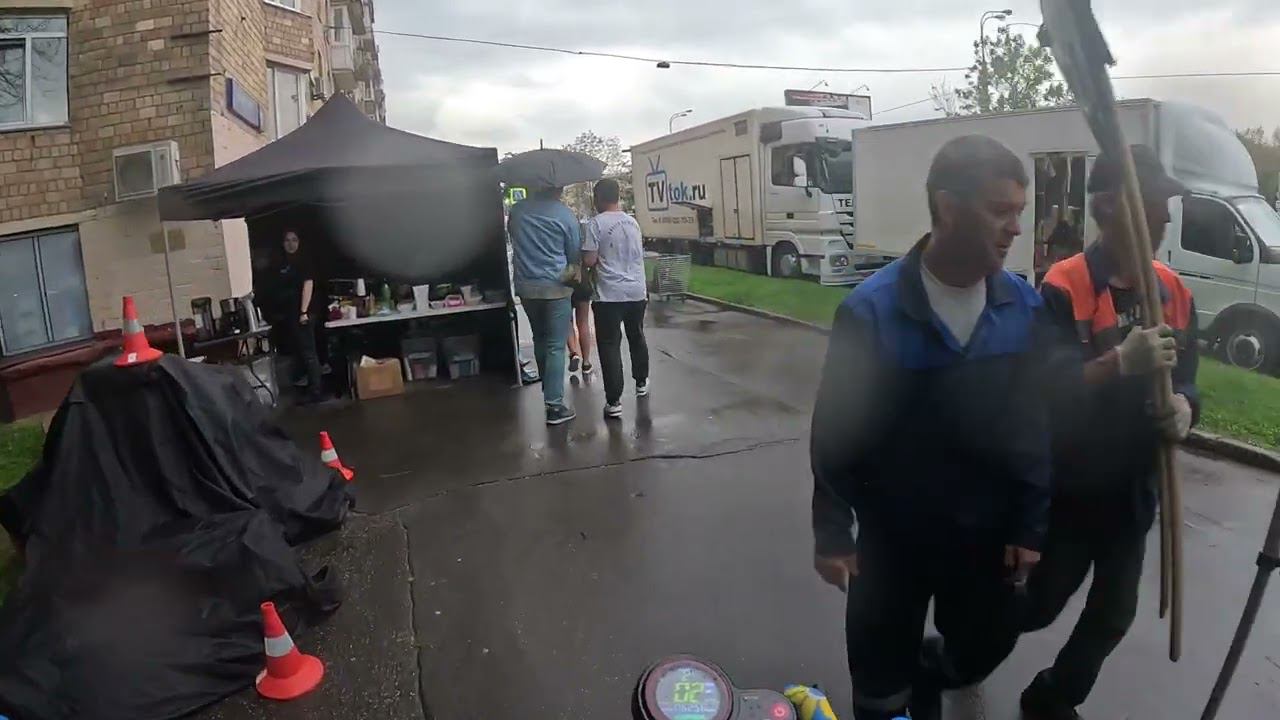 Покатушка В МОСКВЕ. Снова попал под дождь. Ride In MOSCOW. Got Caught In The Rain Again.