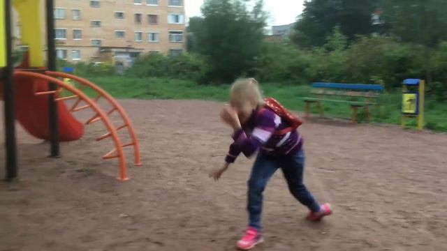 300 подписчиков/Ура/Гуляем под дождем
